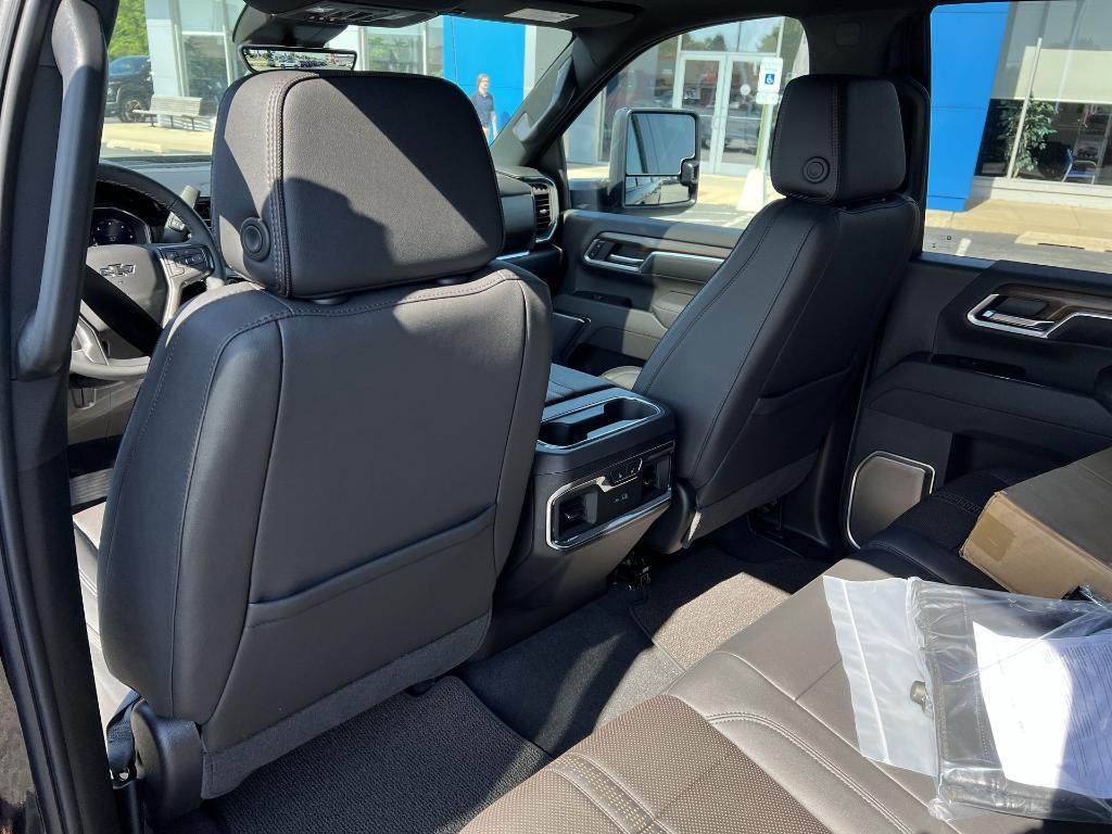 new 2025 Chevrolet Silverado 2500 car, priced at $88,317