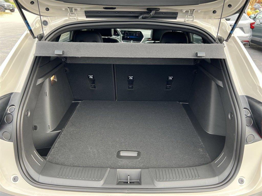 new 2026 Chevrolet Trax car, priced at $27,486