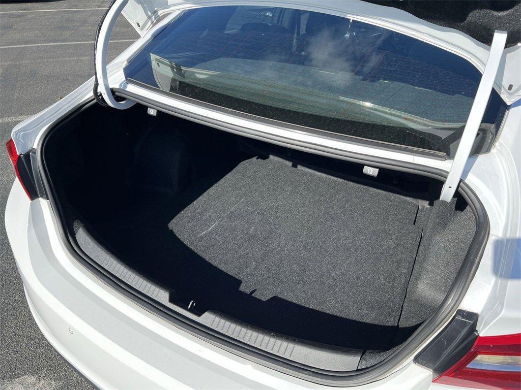 used 2024 Chevrolet Malibu car, priced at $18,401