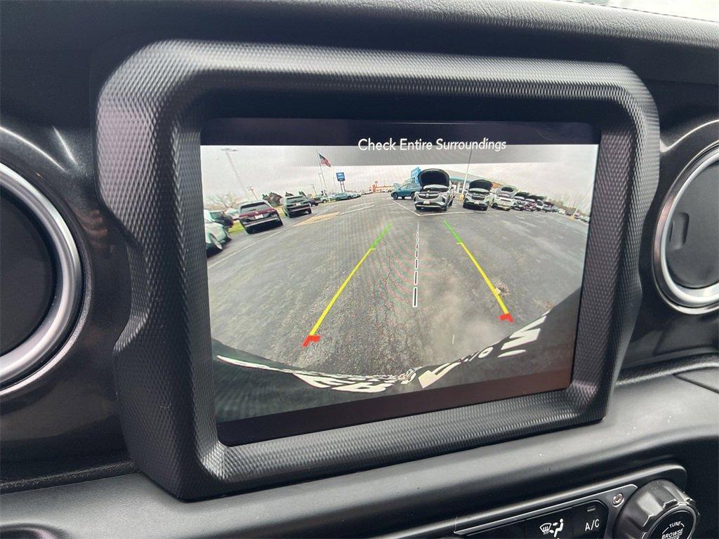 used 2021 Jeep Wrangler Unlimited car, priced at $27,091