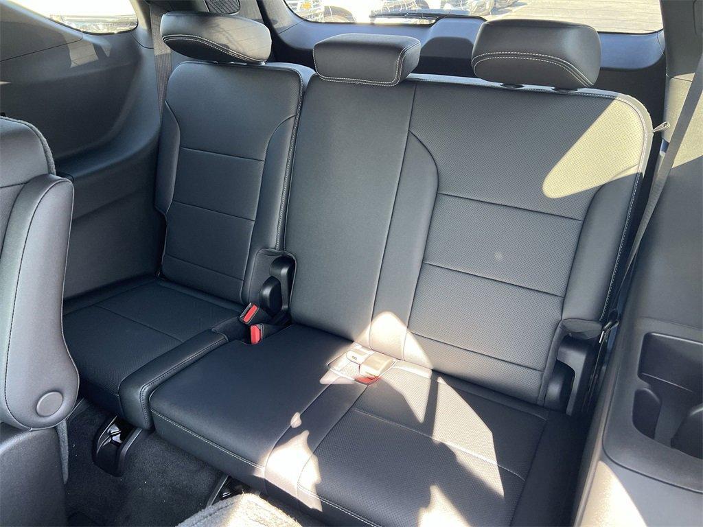 new 2026 Chevrolet Traverse car, priced at $42,571