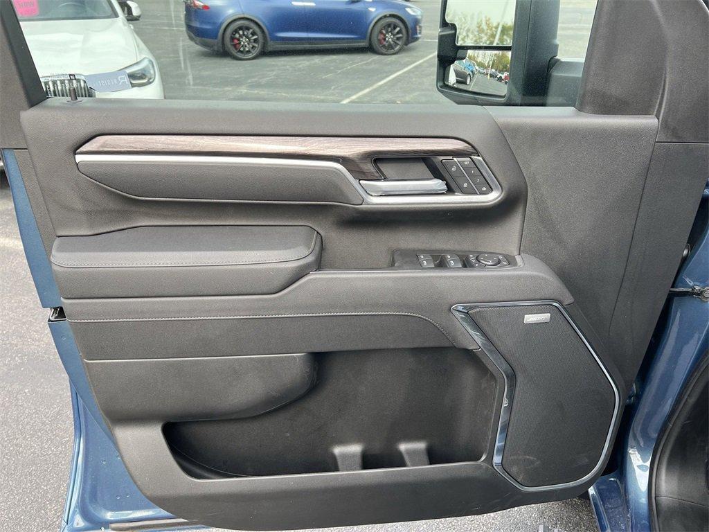 used 2025 Chevrolet Silverado 2500 car, priced at $73,594