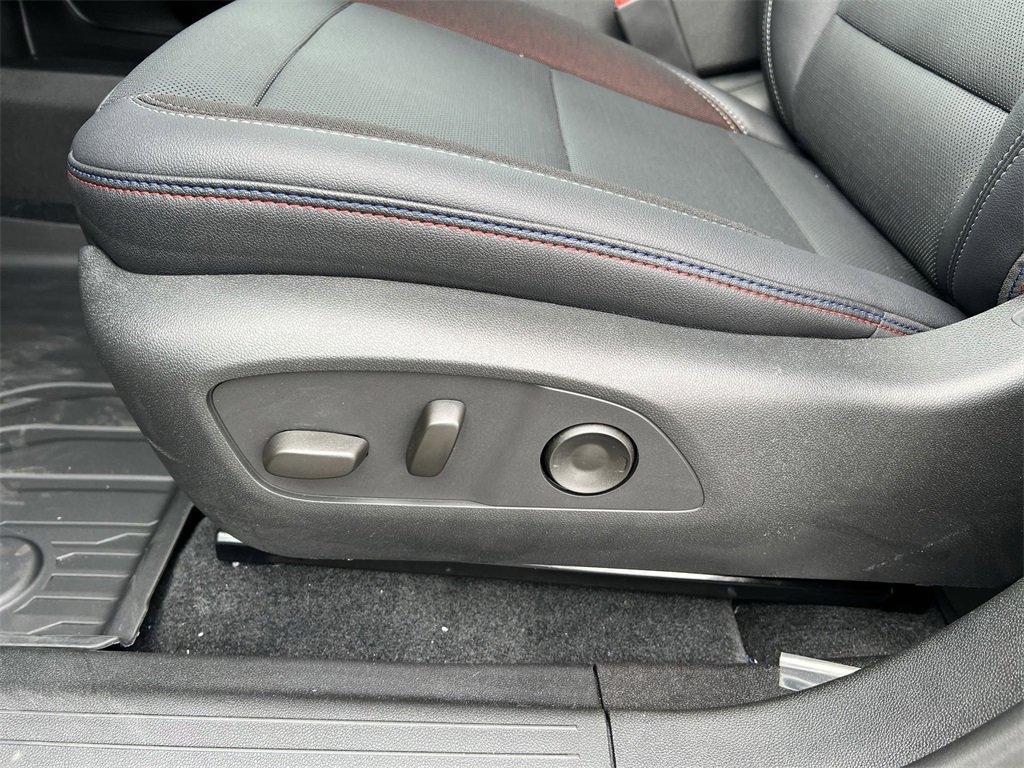 new 2025 Chevrolet Equinox EV car, priced at $42,310