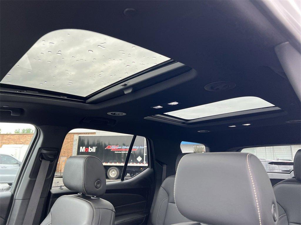 used 2023 Chevrolet Traverse car, priced at $34,166
