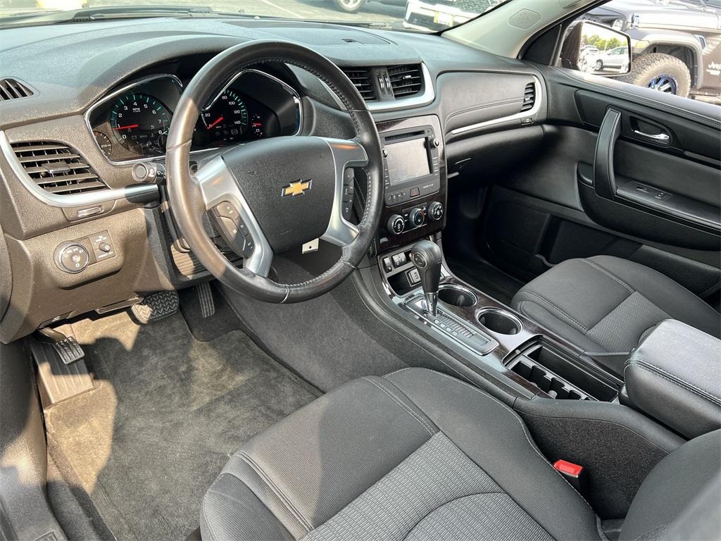 used 2015 Chevrolet Traverse car, priced at $13,889