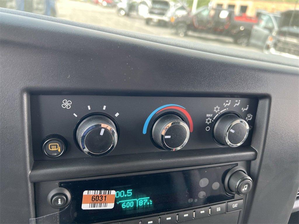 new 2025 Chevrolet Express 3500 car, priced at $48,530