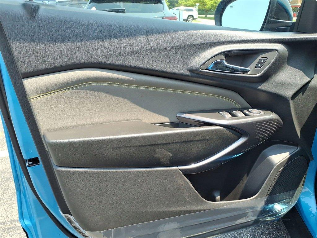 new 2025 Chevrolet Trax car, priced at $26,676