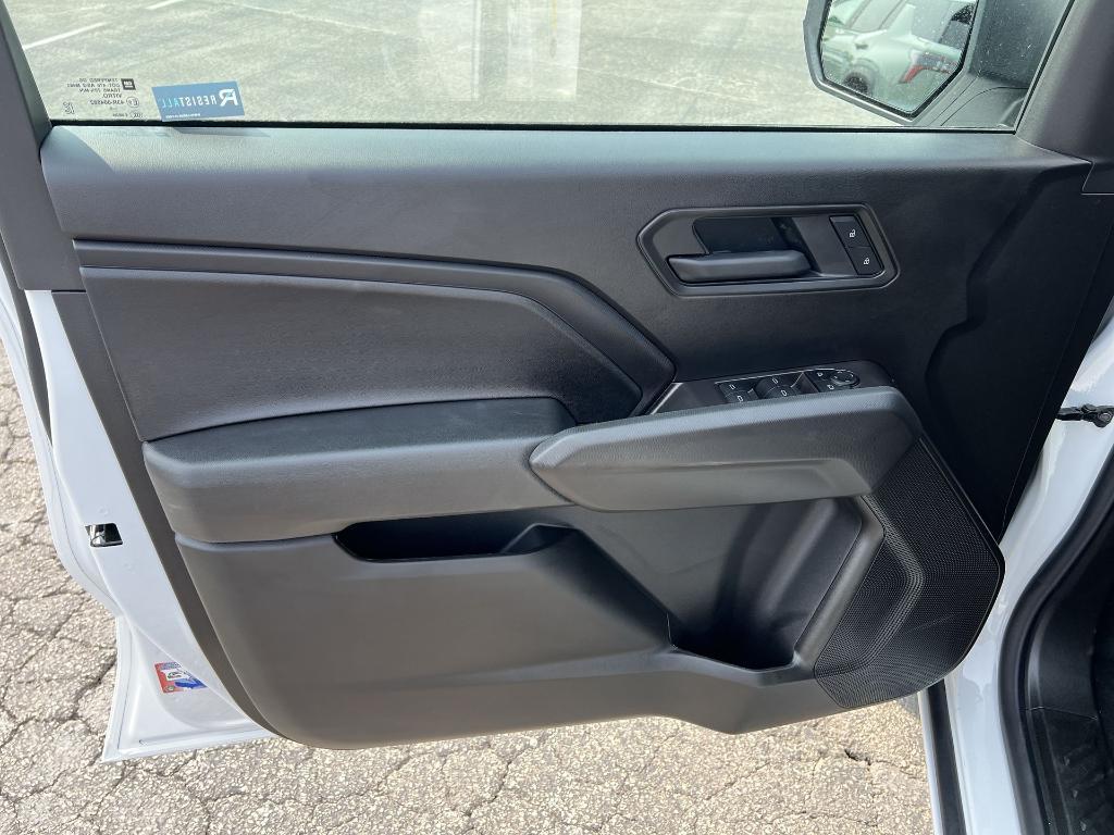 new 2025 Chevrolet Colorado car, priced at $32,956