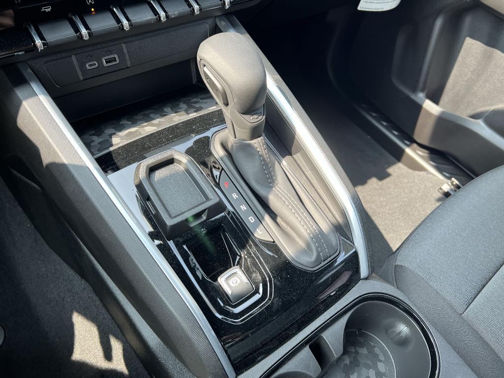 new 2025 Chevrolet Colorado car, priced at $32,956