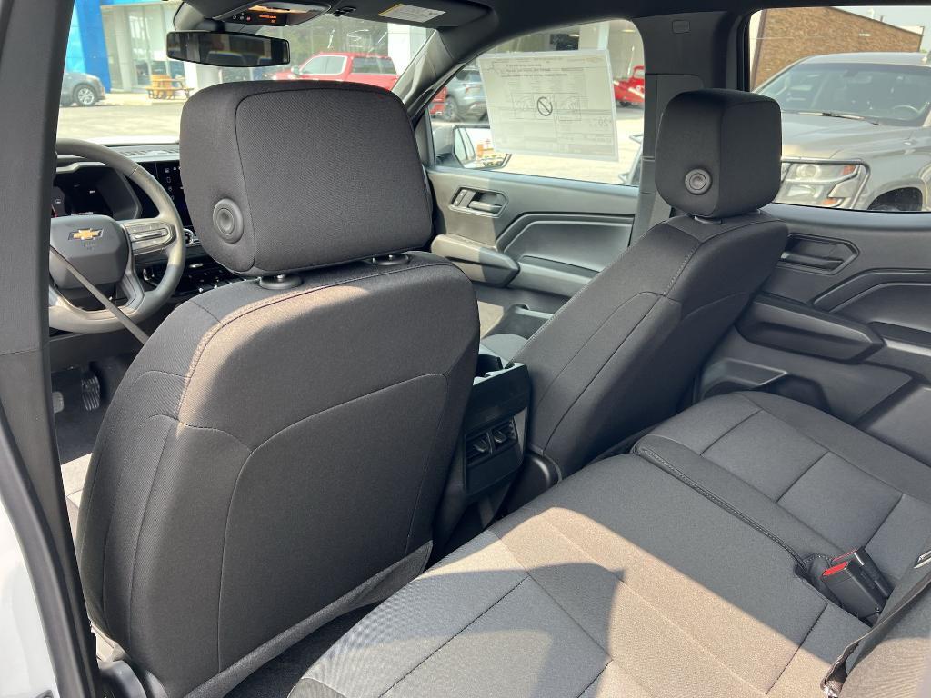 new 2025 Chevrolet Colorado car, priced at $32,956