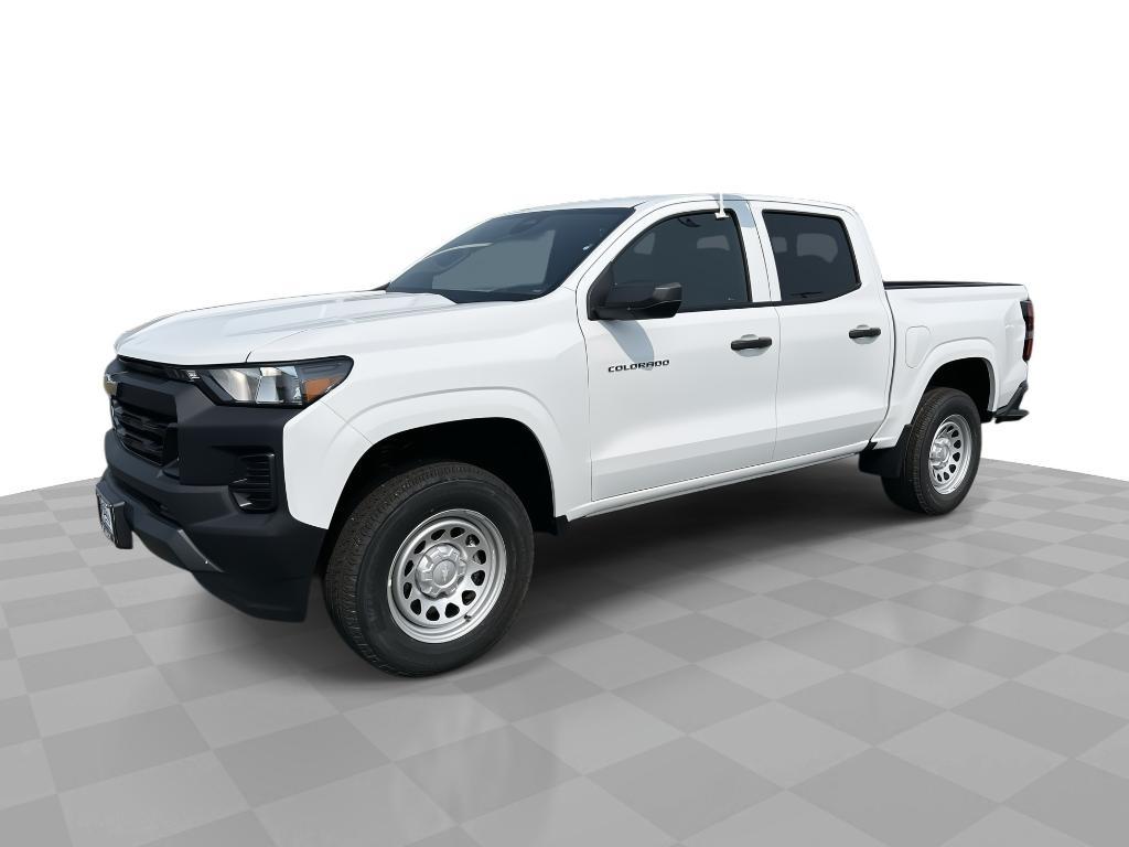 new 2025 Chevrolet Colorado car, priced at $32,999