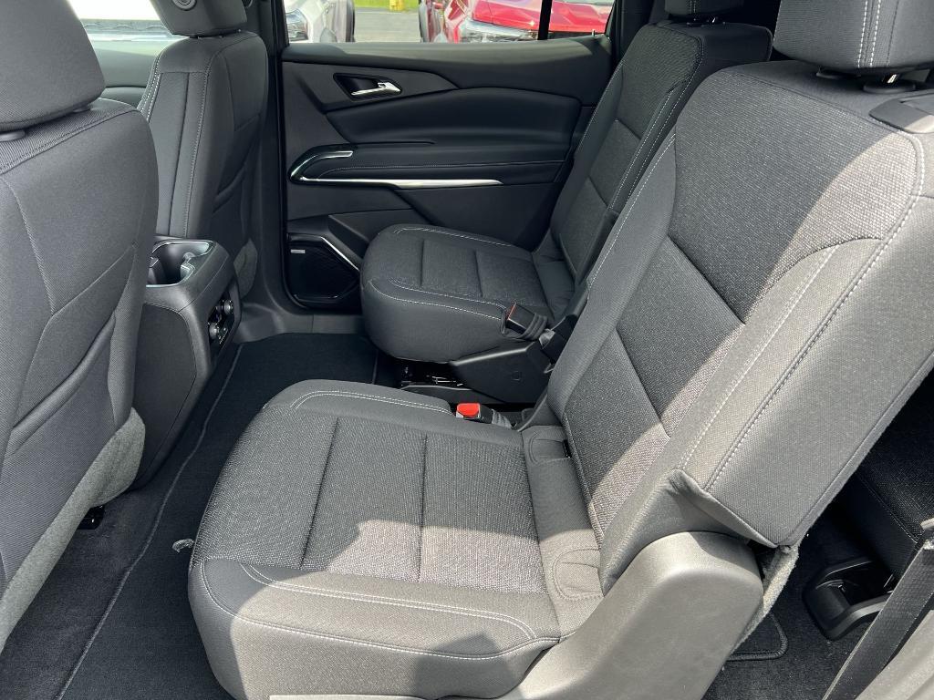 new 2025 Chevrolet Traverse car, priced at $44,765