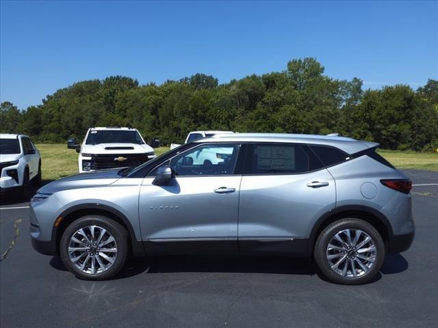 new 2025 Chevrolet Blazer car, priced at $43,747