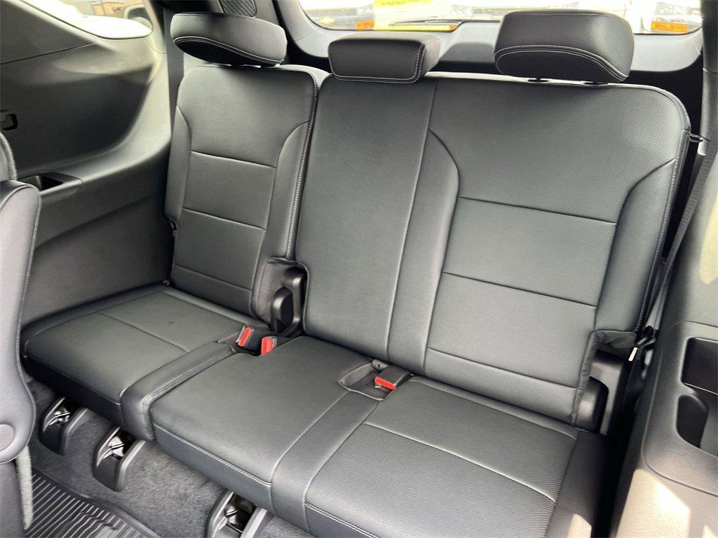 new 2026 Chevrolet Traverse car, priced at $45,451