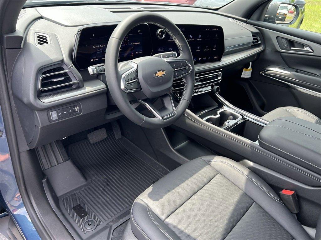 new 2026 Chevrolet Traverse car, priced at $45,451