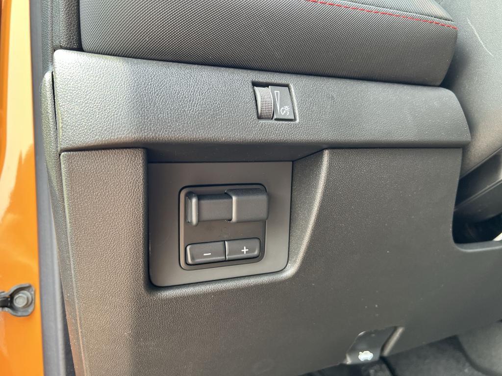 new 2025 Chevrolet Colorado car, priced at $46,328
