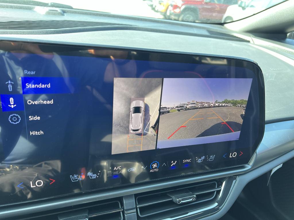 new 2025 Chevrolet Equinox EV car, priced at $52,330