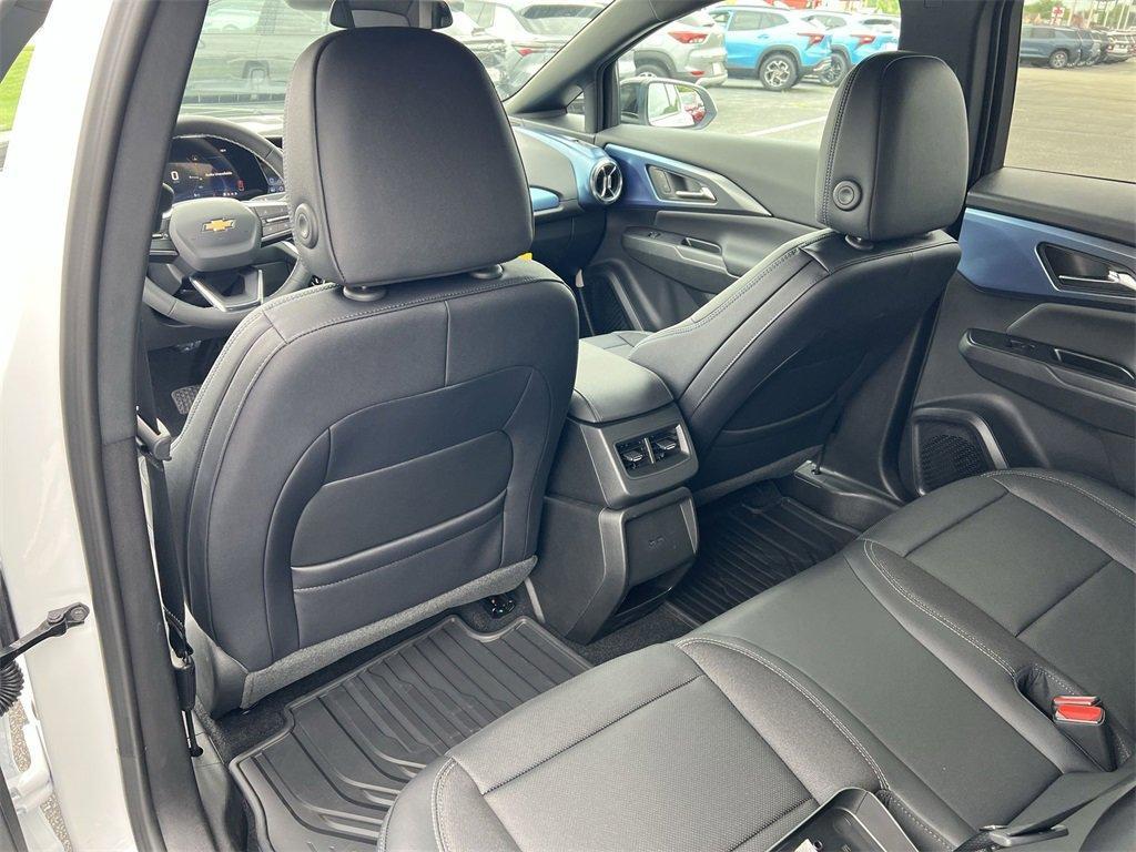new 2025 Chevrolet Equinox EV car, priced at $38,185