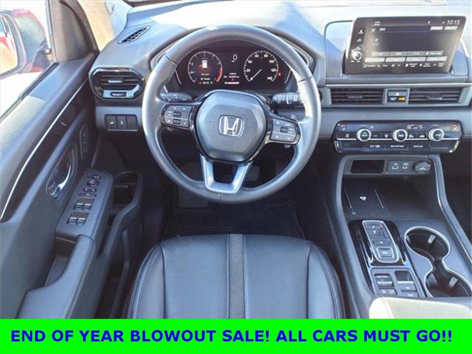 used 2023 Honda Pilot car, priced at $43,007