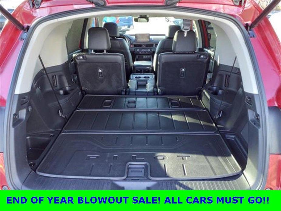 used 2023 Honda Pilot car, priced at $43,007