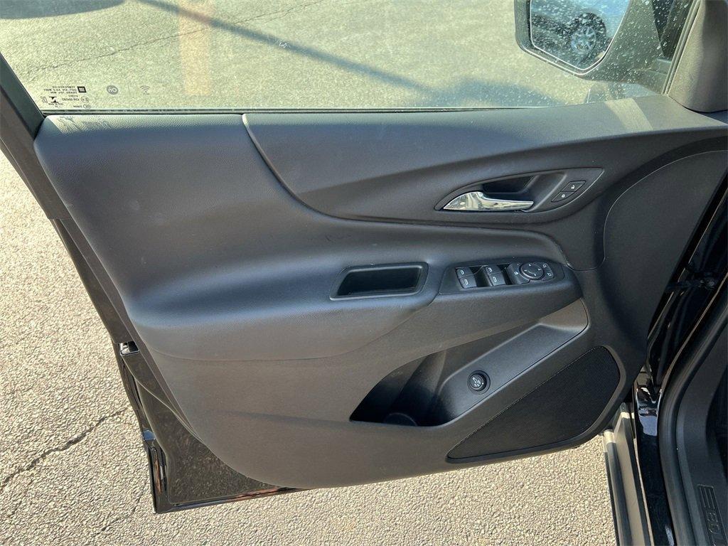 used 2022 Chevrolet Equinox car, priced at $22,155