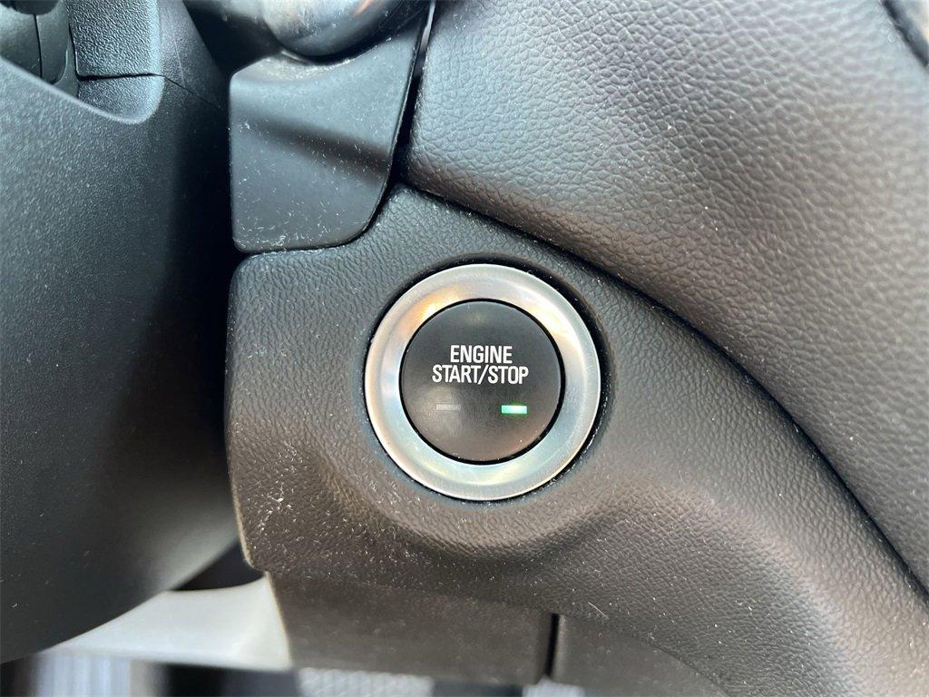 used 2022 Chevrolet Equinox car, priced at $22,155