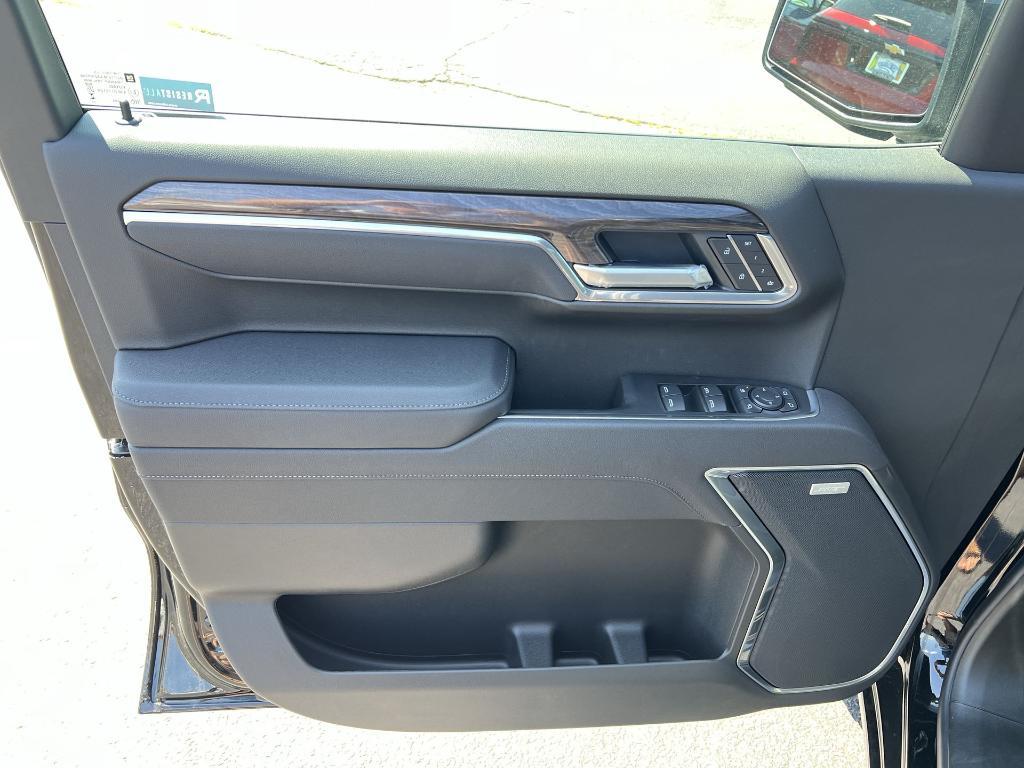 new 2025 Chevrolet Silverado 1500 car, priced at $61,043