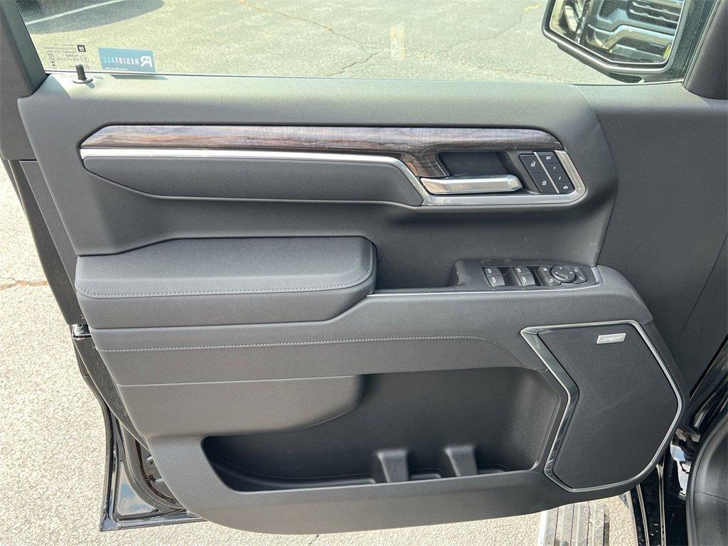 new 2025 Chevrolet Silverado 1500 car, priced at $64,663
