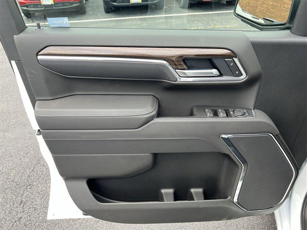 new 2025 Chevrolet Silverado 1500 car, priced at $54,393