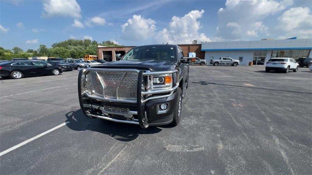 used 2016 GMC Sierra 2500 car, priced at $46,439