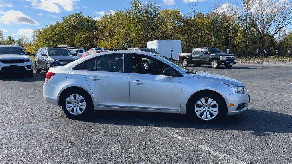 used 2013 Chevrolet Cruze car, priced at $7,555