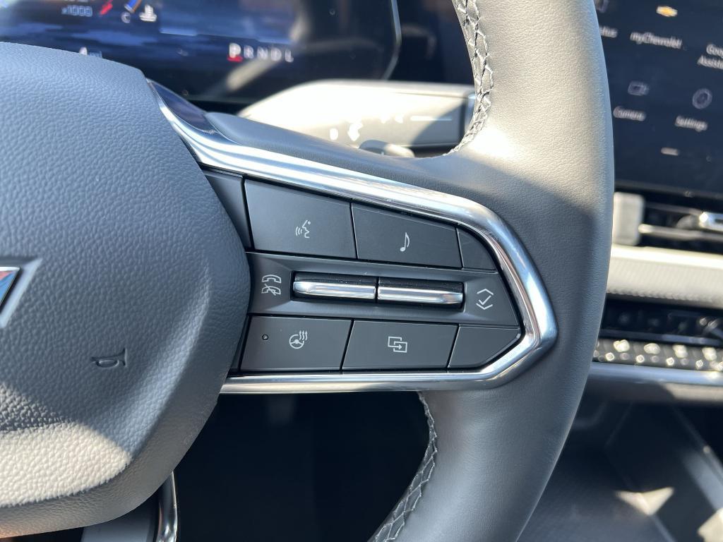 new 2026 Chevrolet Equinox car, priced at $33,450