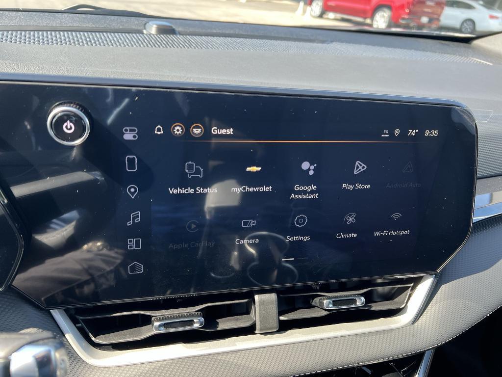 new 2026 Chevrolet Equinox car, priced at $33,450