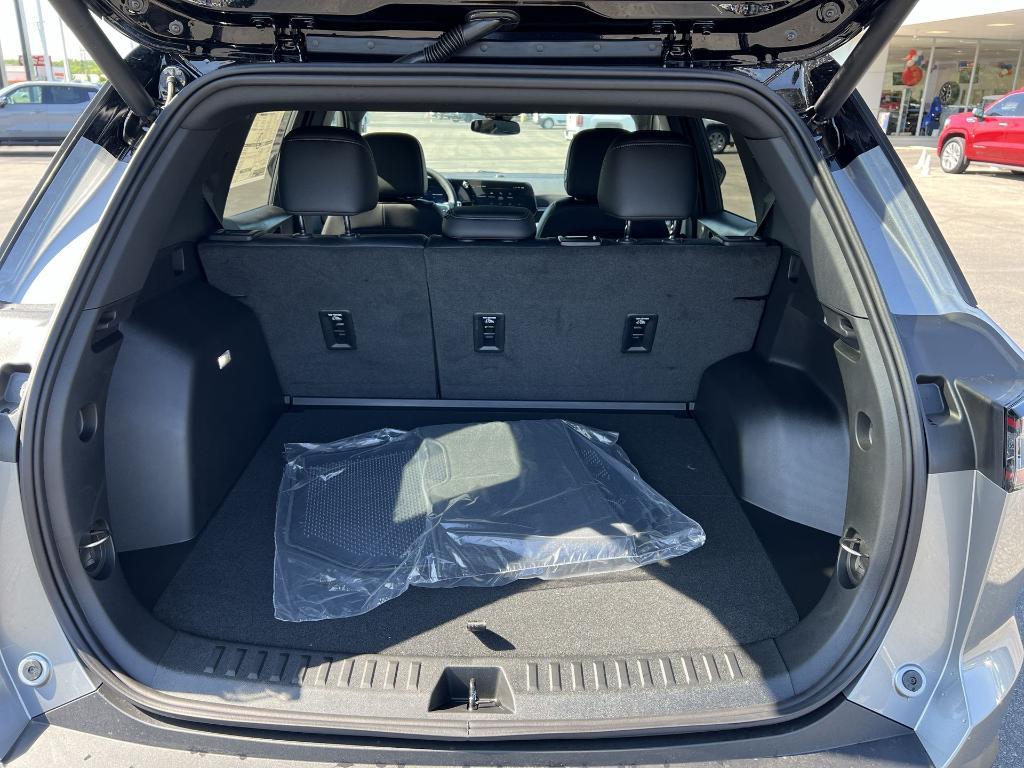 new 2026 Chevrolet Equinox car, priced at $33,450