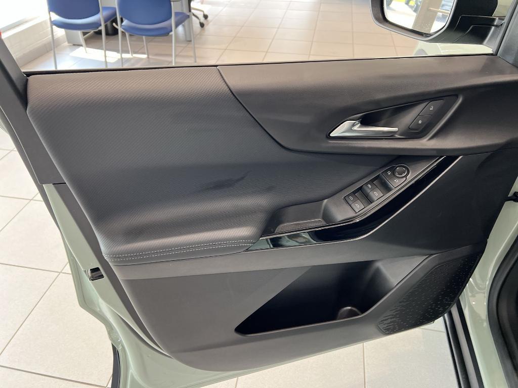 new 2026 Chevrolet Equinox car, priced at $28,295