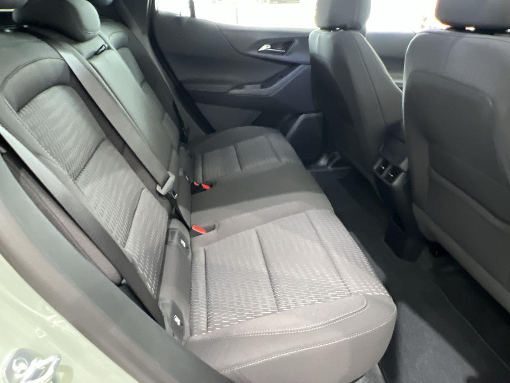 new 2026 Chevrolet Equinox car, priced at $28,295