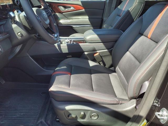 used 2024 Chevrolet Traverse car, priced at $54,555