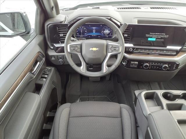 new 2025 Chevrolet Silverado 1500 car, priced at $56,713