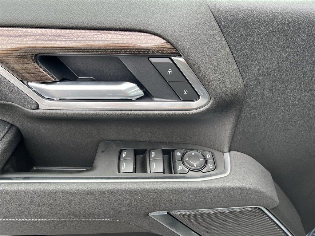 new 2025 Chevrolet Silverado 2500 car, priced at $73,633