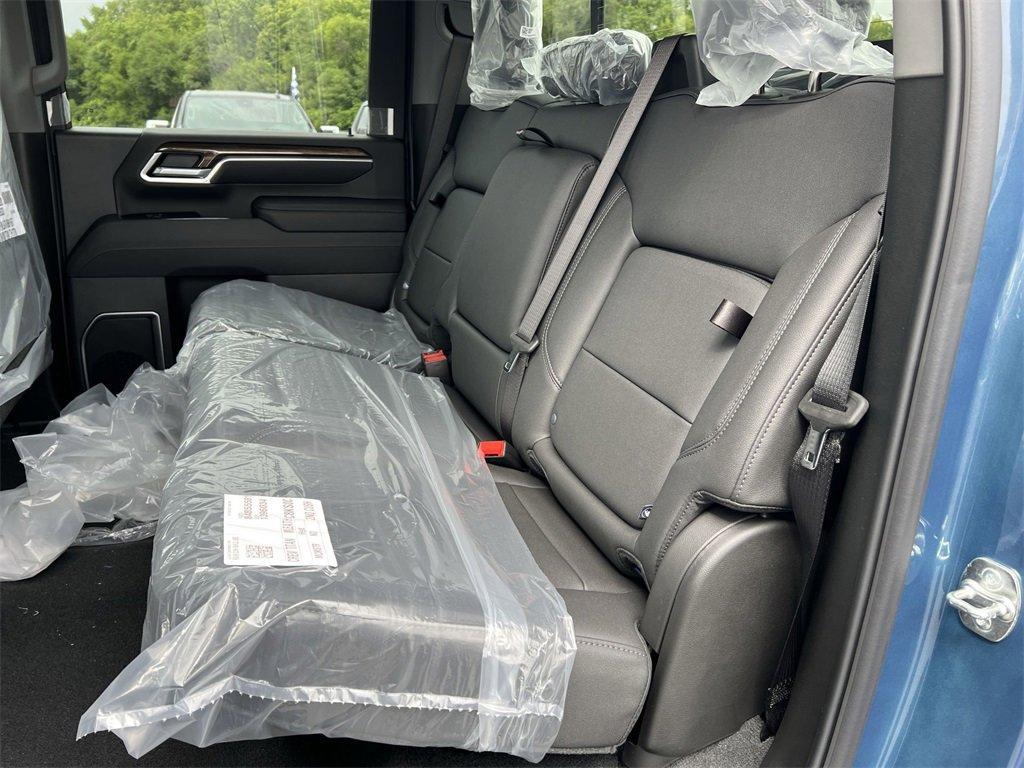 new 2025 Chevrolet Silverado 2500 car, priced at $73,633