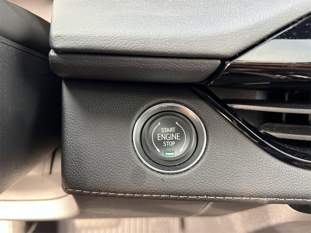 used 2025 Buick Enclave car, priced at $53,550