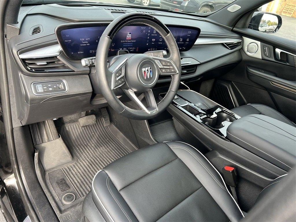 used 2025 Buick Enclave car, priced at $53,550