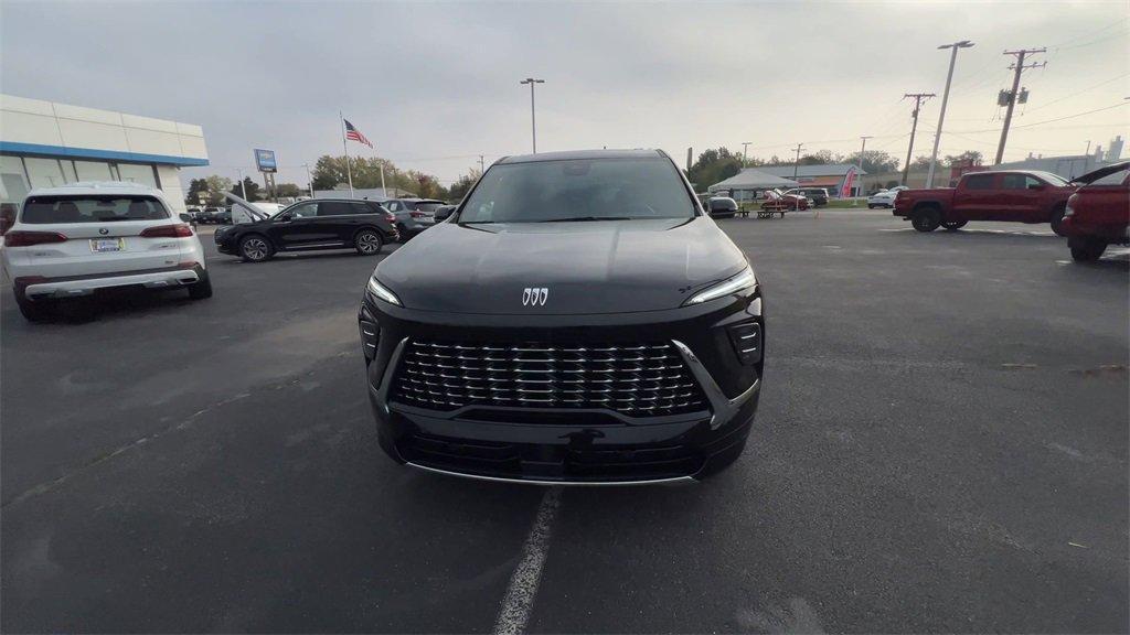 used 2025 Buick Enclave car, priced at $53,550