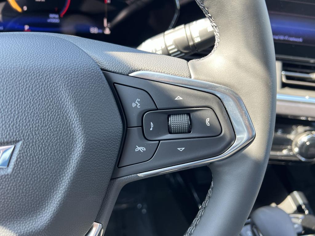 new 2025 Chevrolet Trax car, priced at $24,896