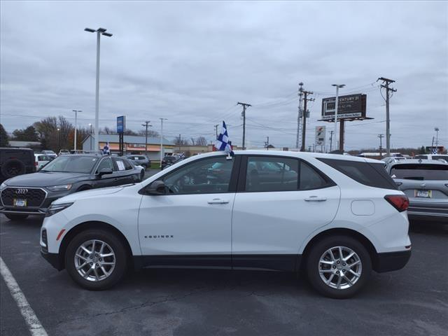 used 2022 Chevrolet Equinox car, priced at $21,355