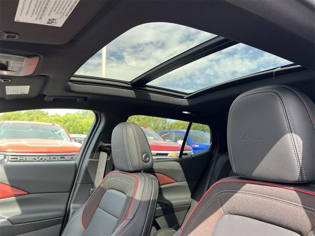 new 2025 Chevrolet Equinox EV car, priced at $39,810