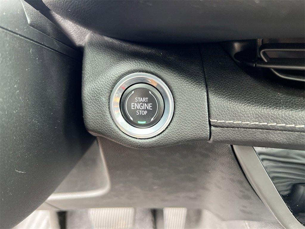 used 2023 Buick Envision car, priced at $33,487