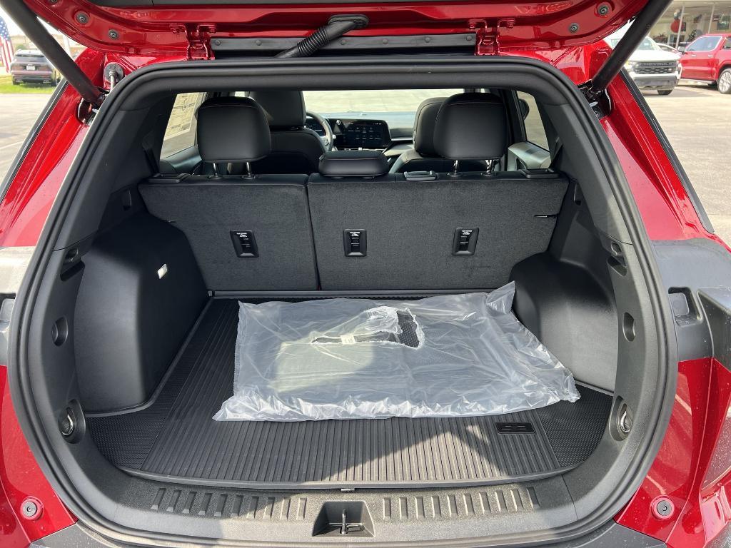 new 2026 Chevrolet Equinox car, priced at $39,050
