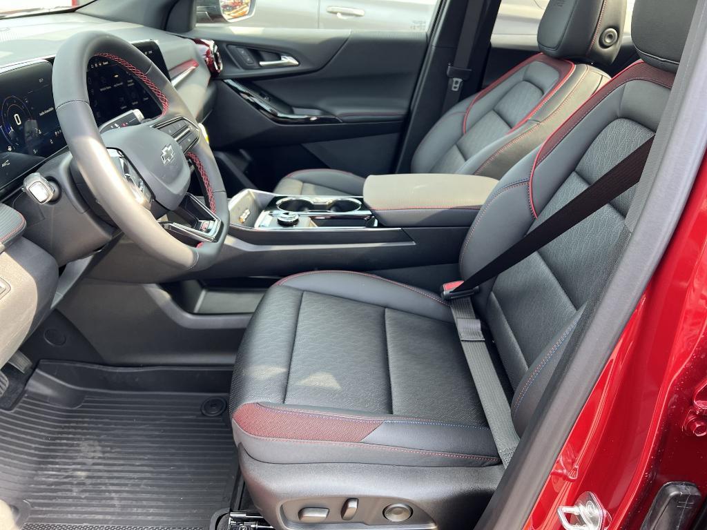 new 2026 Chevrolet Equinox car, priced at $39,050