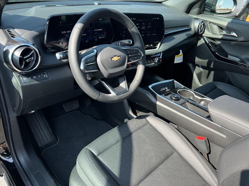 new 2026 Chevrolet Equinox car, priced at $32,002